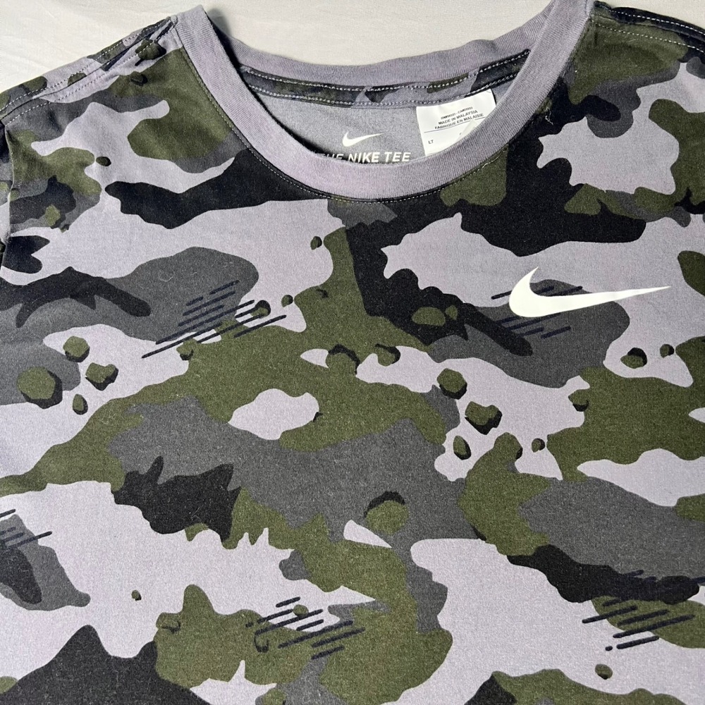 Nike Mens Dri-FIT Camo T-Shirt Green Grey Short Sleeve Training Top Size LT